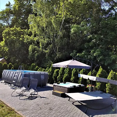 Goscinne Ontario Mieroszyno 3* Jastrzębia Góra