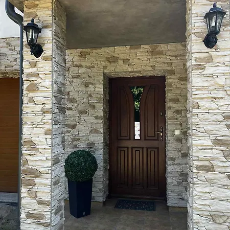 ゲストハウス Goscinne Ontario Mieroszyno