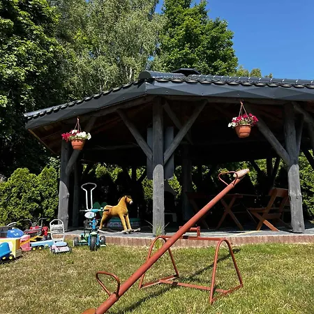 Goscinne Ontario Mieroszyno 3* Jastrzębia Góra