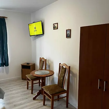 ゲストハウス Goscinne Ontario Mieroszyno 3*