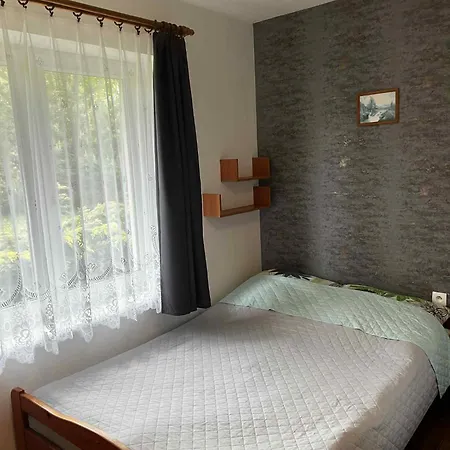 Goscinne Ontario Mieroszyno ゲストハウス