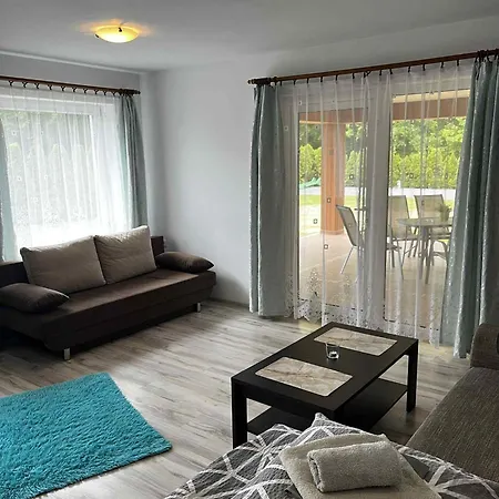 Goscinne Ontario Mieroszyno ゲストハウス Jastrzębia Góra