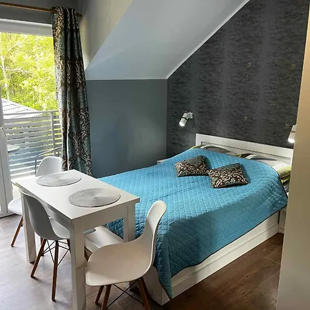 Goscinne Ontario Mieroszyno ゲストハウス